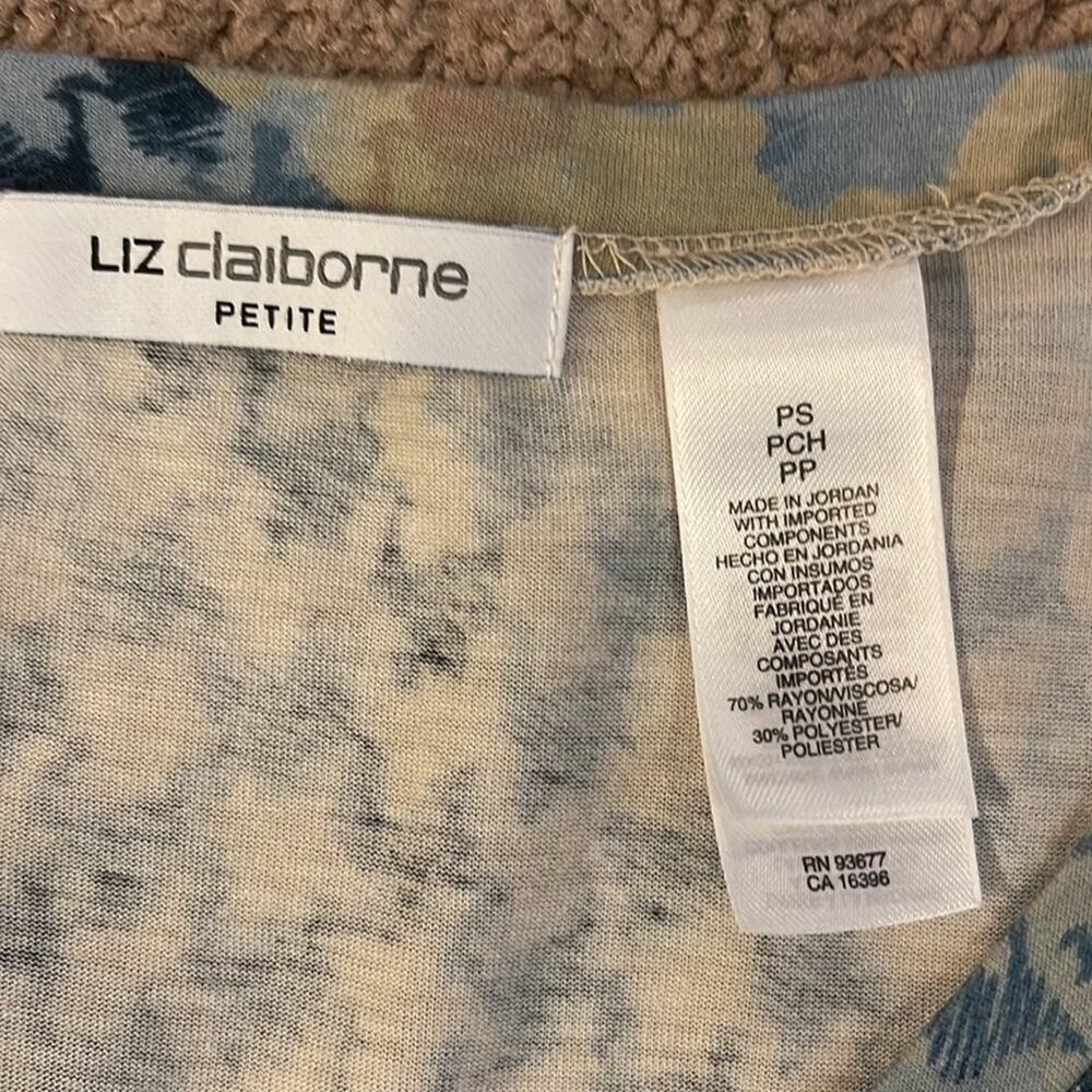 Liz Claiborne Petite Abstract Blue Navy Blouse Shirt Workwear Office - Small - Picture 5 of 5